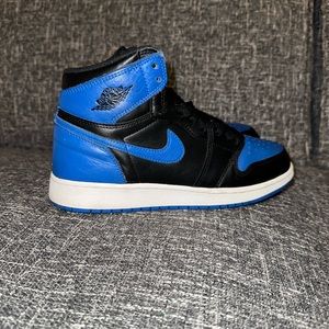 Air Jordan 1 Retro High Royals Boys 6.5Y
